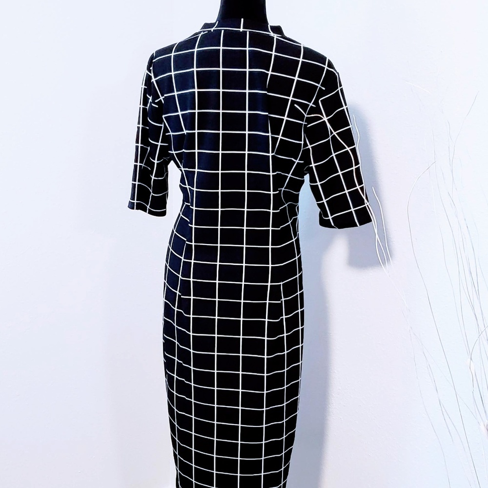 Plus size Mock Neck Gingham print Dress💕🦄 - Picture 6 of 8